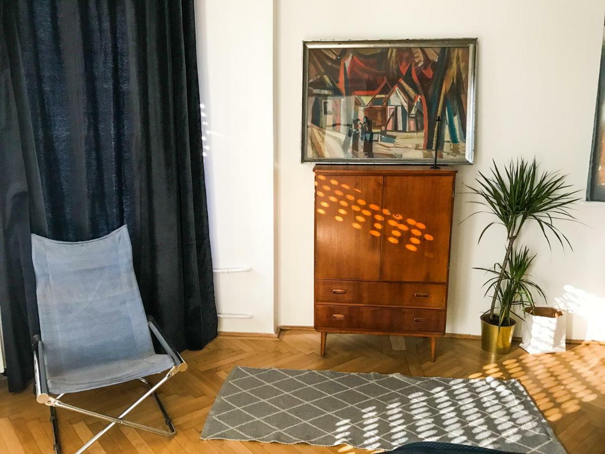 בודפשט Spacious Bauhaus Icon Flat With Fitness Room In Central Buda, Close To The River And Margaret Island מראה חיצוני תמונה